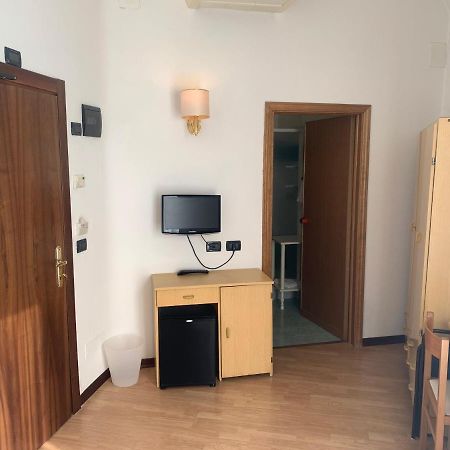 Hotel Angiolino Кьянчано-Терме Экстерьер фото