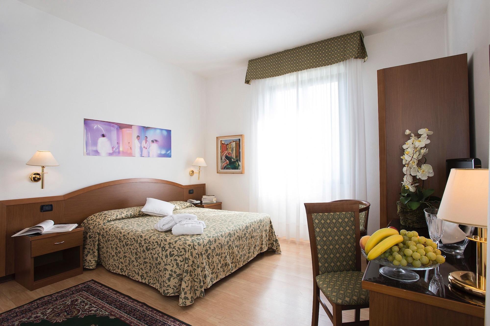 Hotel Angiolino Кьянчано-Терме Экстерьер фото
